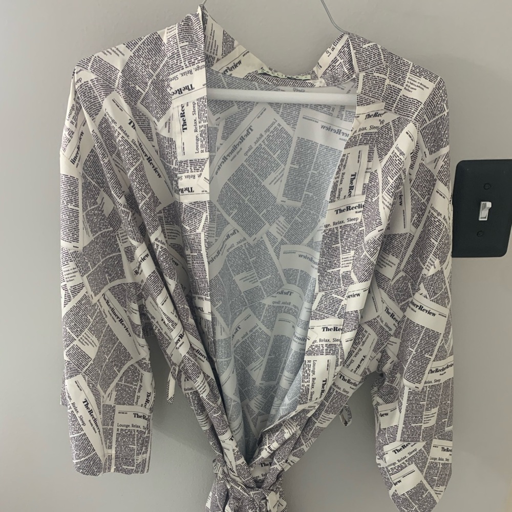 Newsprint robe